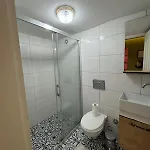 Veva Corner *